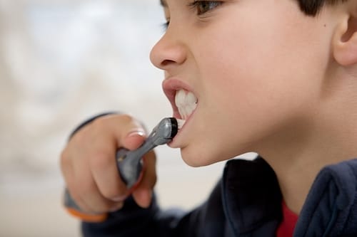 Top 3 tips to help make your kids' teeth brushing a fun experience Top 3 tips to help make your kids' teeth brushing a fun experience