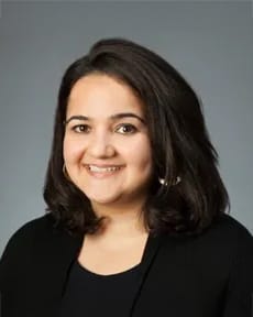 Shadbeh (Shadi) Taghizadeh, DMD Dr.Shadbeh Taghizadeh portrait