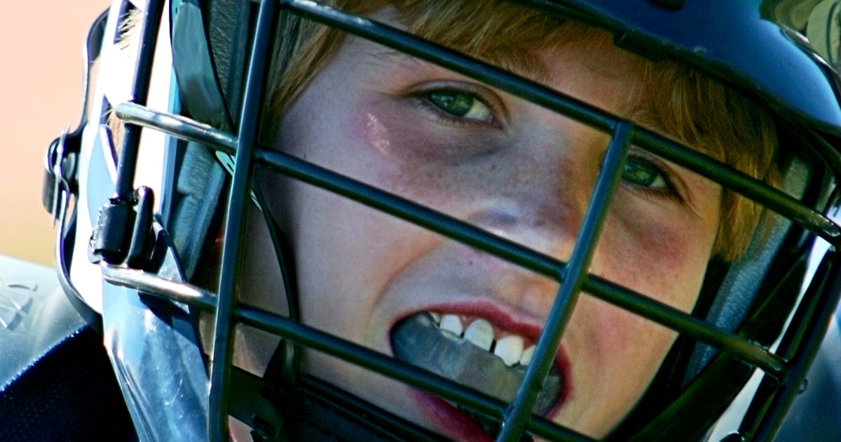 Sports Safety - Avoiding Tooth and Mouth Injuries Sports Safety - Avoiding Tooth and Mouth Injuries