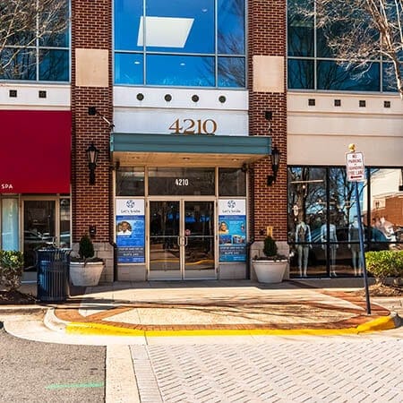 Storefront for Smiles at Fairfax Corner