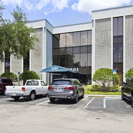 Storefront for Advanced Dental Care of Pembroke Pines Storefront for Advanced Dental Care of Pembroke Pines