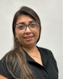 Karol Pernett RDH portrait