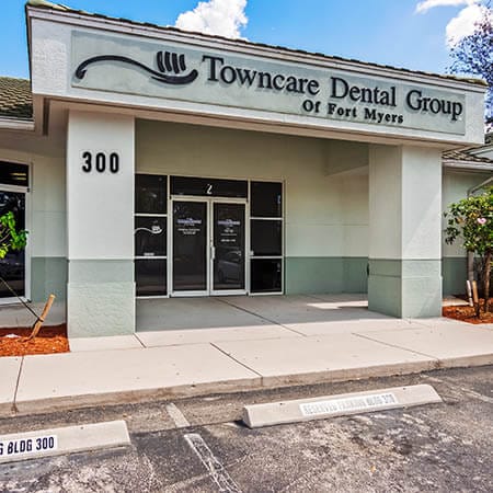 Towncare Dental of Fort Myers storefront