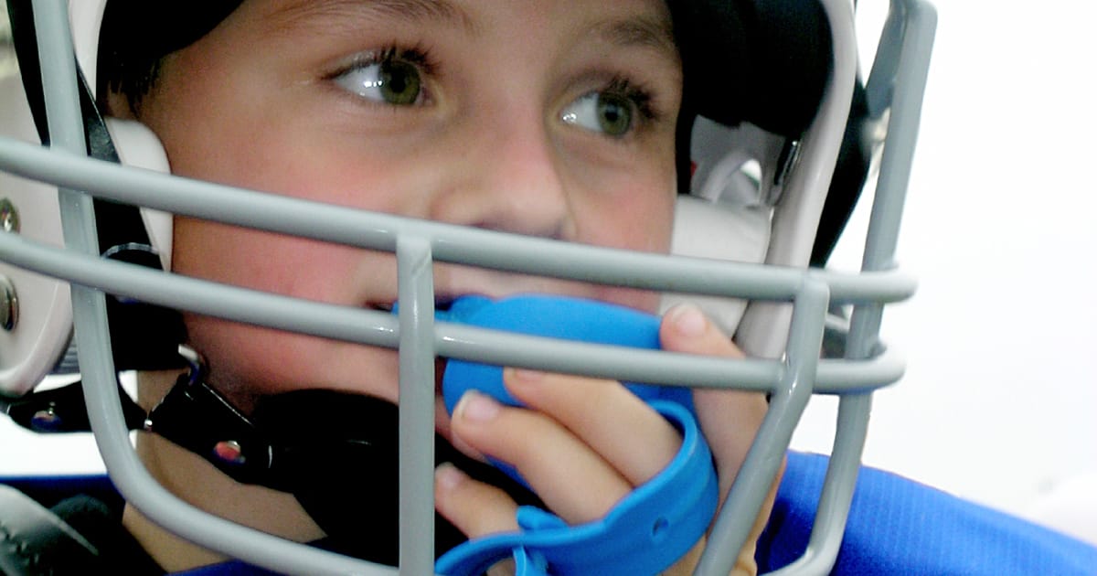 Preventing Dental Injuries by Using Mouth Guards in Children’s Sports Preventing Dental Injuries by Using Mouth Guards in Children’s Sports