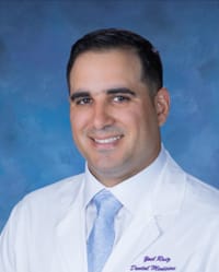 Dr. Yoel Ruiz portrait Dr. Yoel Ruiz portrait