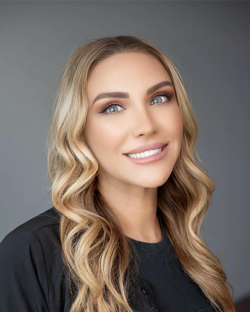Danielle Bortz portrait
