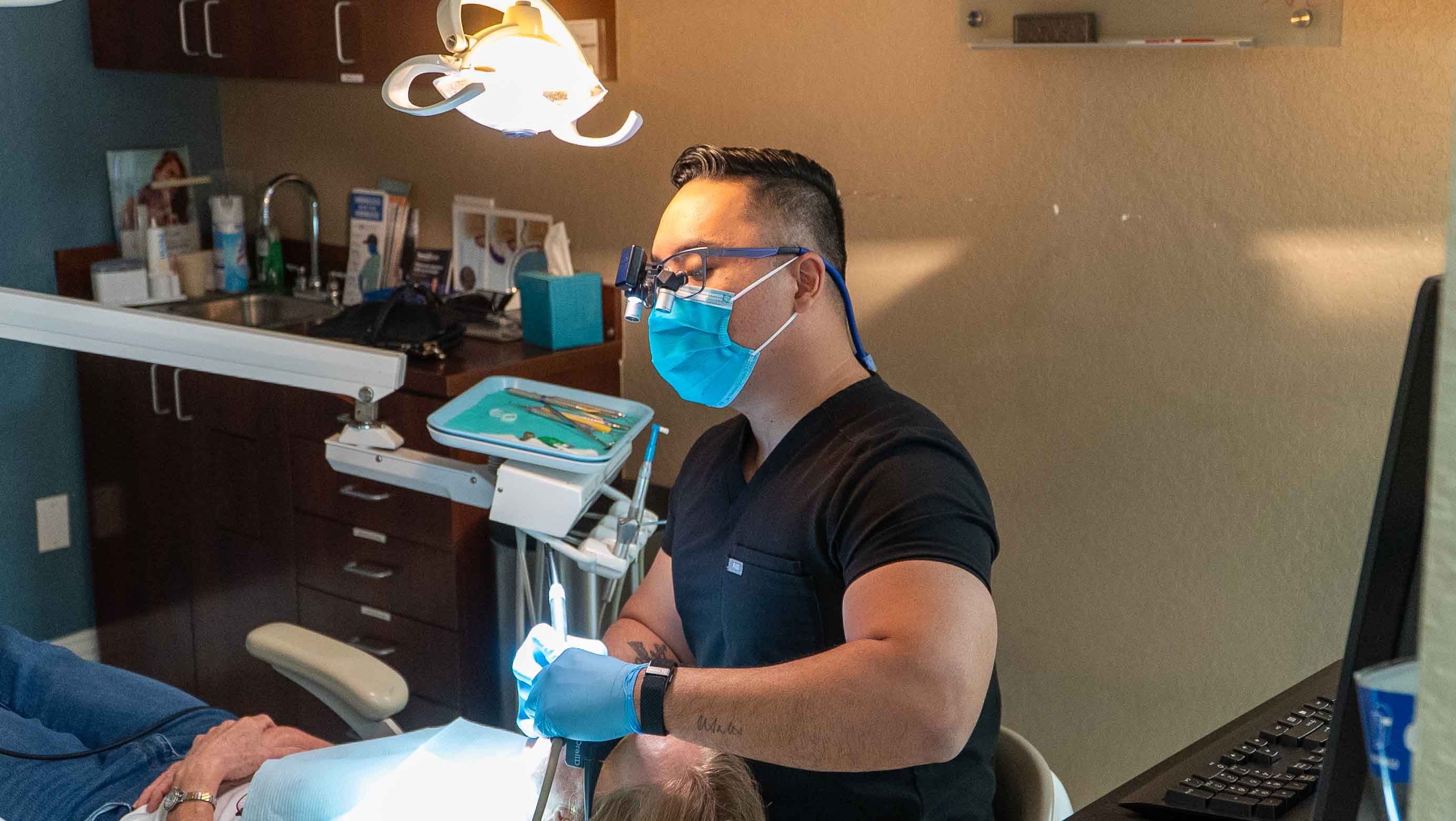 Towncare_Dental_Altamonte_Springs_Action_Shot_DSC06756 copy