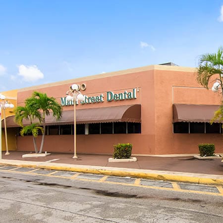 Dental Center at Aventura storefront