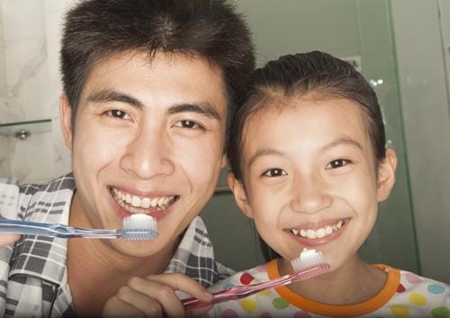 Family Brushing Teeth Family Brushing Teeth