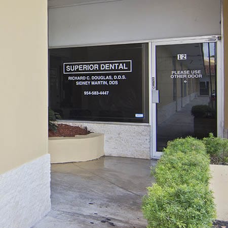 Superior Dental storefront