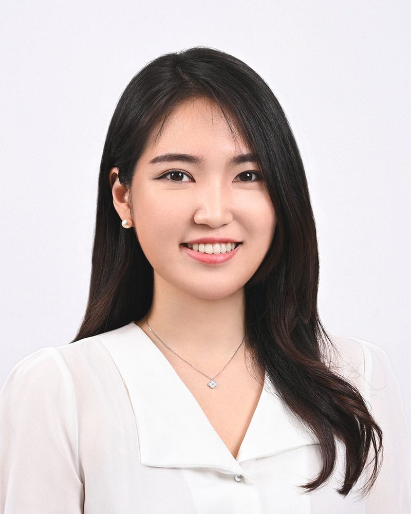 Dr. Juhee Kim portrait