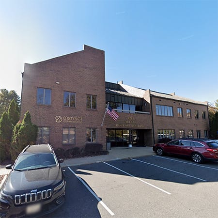 Dental Care of Alexandria & McLean in McLean - Storefront