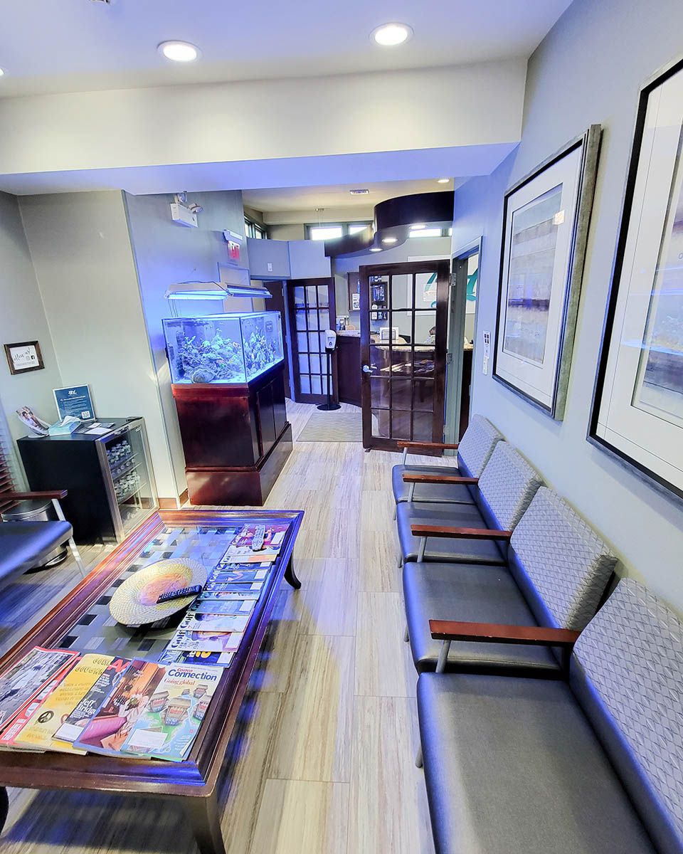 Helfner Lobby 1