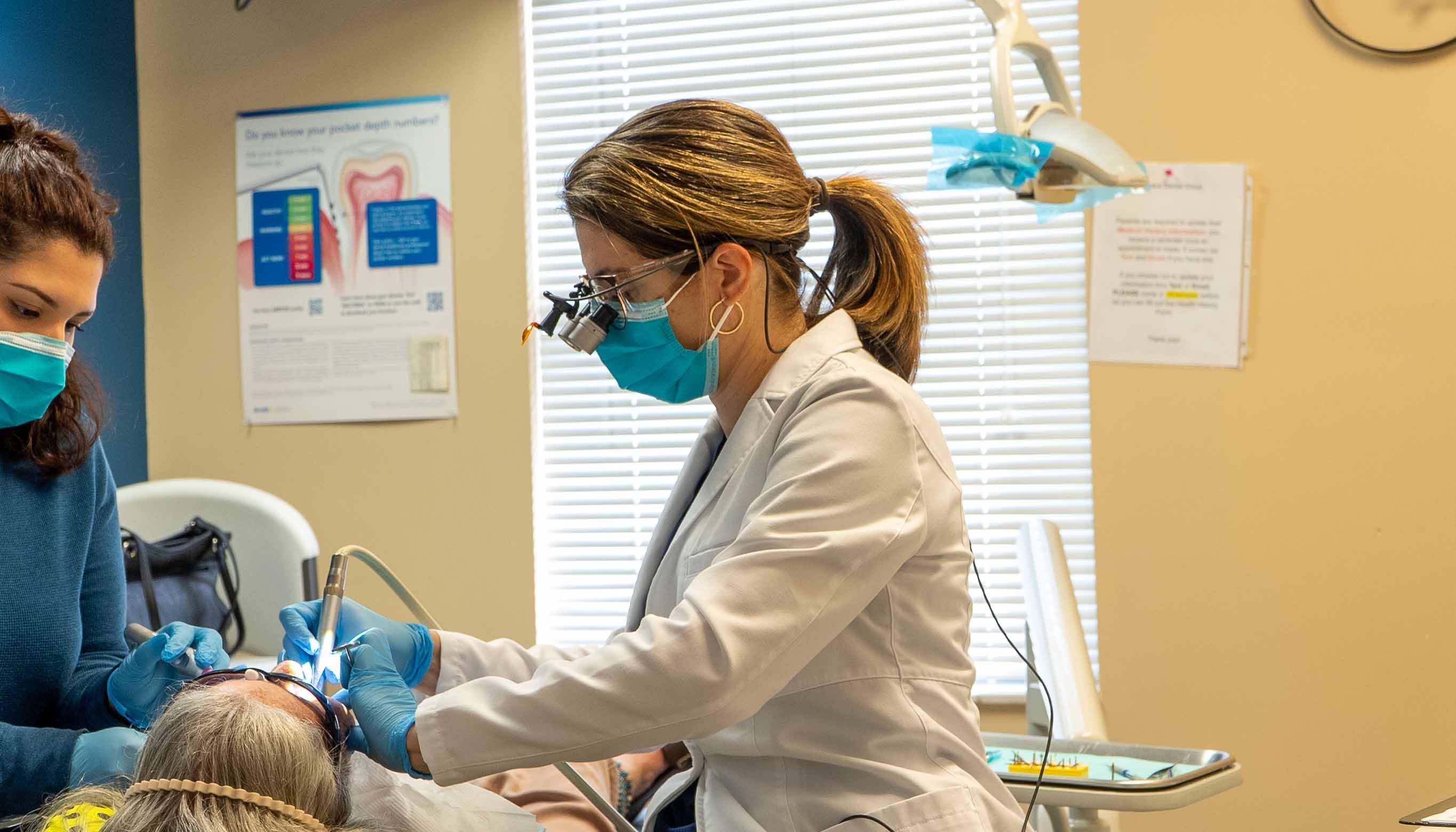 Oceans_Dental_Action_Shot_DSC06417
