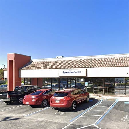 Storefront for Dental Specialty Center of Forest Hill