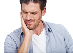 Your Gums Should Not Hurt or Throb Constantly Your Gums Should Not Hurt or Throb Constantly