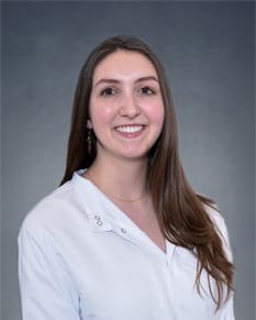Dr. Caitlyn Champagne portrait