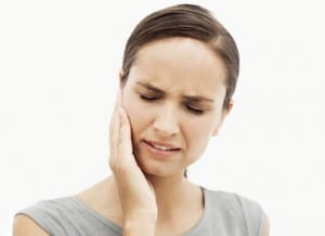 woman jaw pain