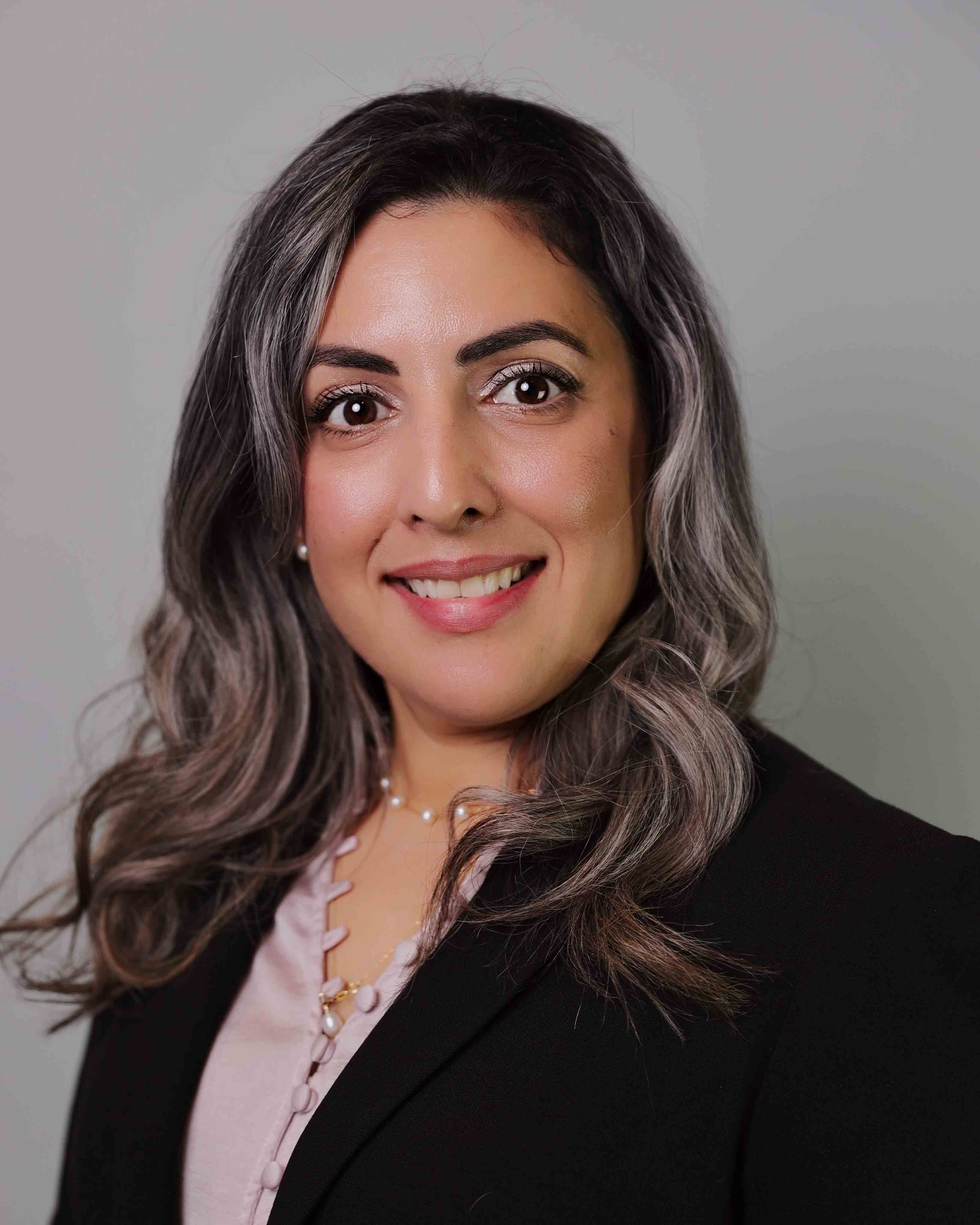 Dr. Leisy Veliz portrait