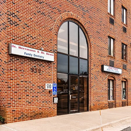 Storefront for Dental Associates of Northern Virginia - City of Falls Church