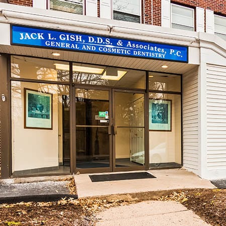 Storefront for Premier Dental of Connecticut in Farmington Valley