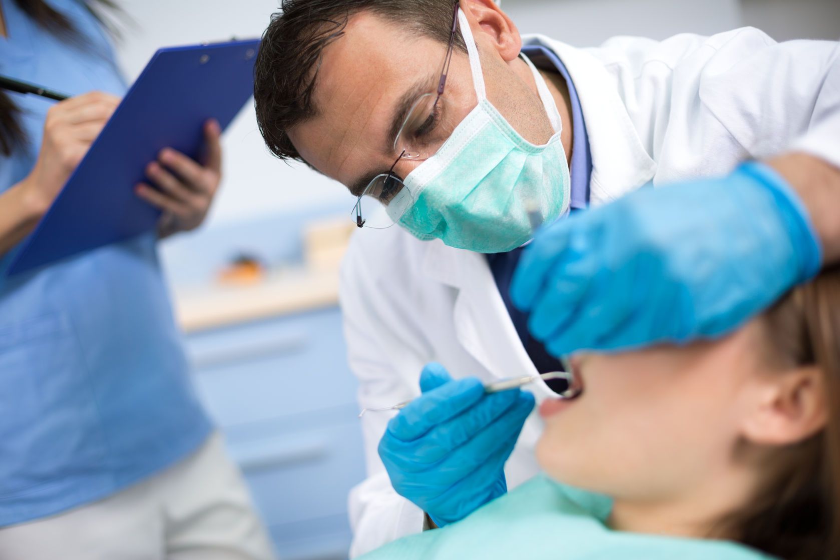 Improving Treatment: Dental Technology in 2018 for Professionals and Patients