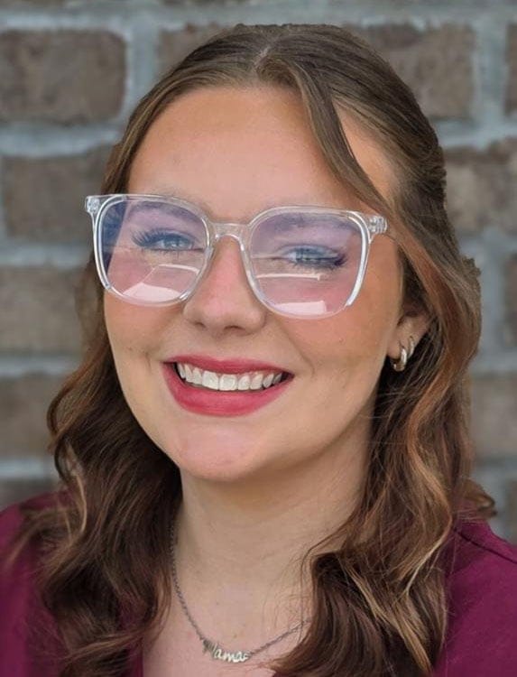Zoey Carson – Dental Assistant Zoey Carson – Dental Assistant