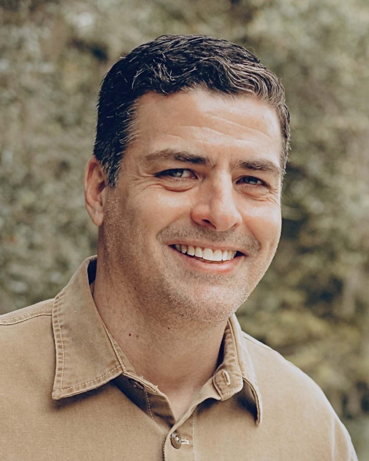Dr. Luiz Alex Barbosa portrait