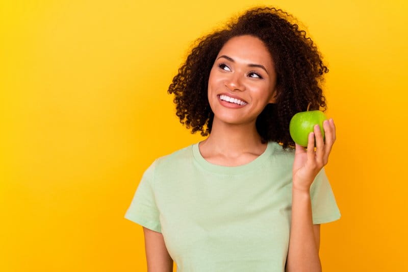 The Top 5 Foods to Avoid With Veneers The Top 5 Foods to Avoid With Veneers