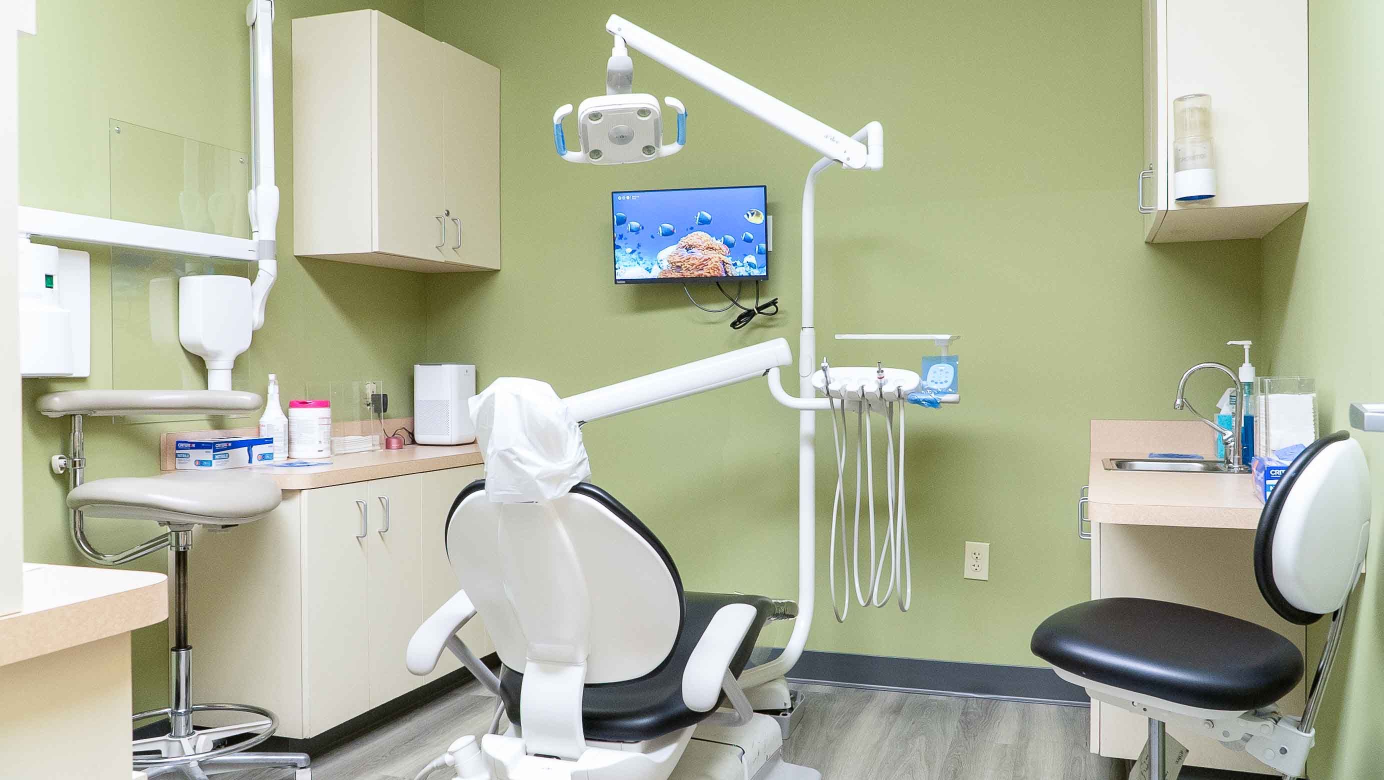 DOA College Park DentalImplants Action image