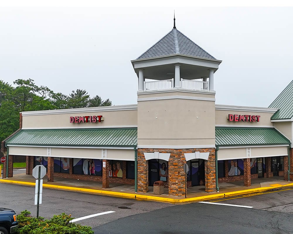 DOA-Woodbridge Storefront