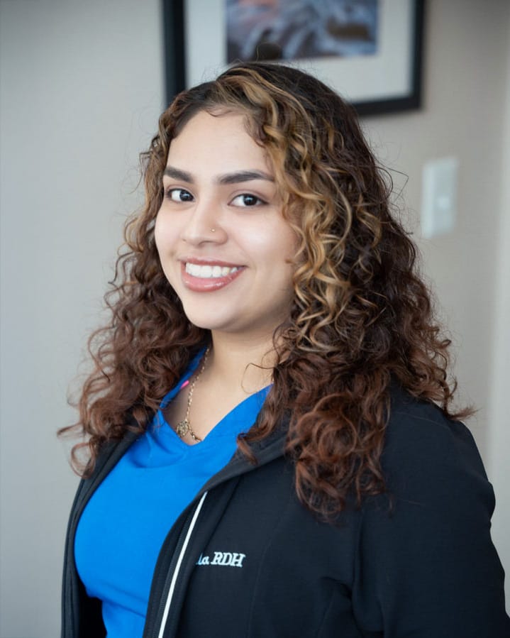 Angela Morales-Amado RDH portrait