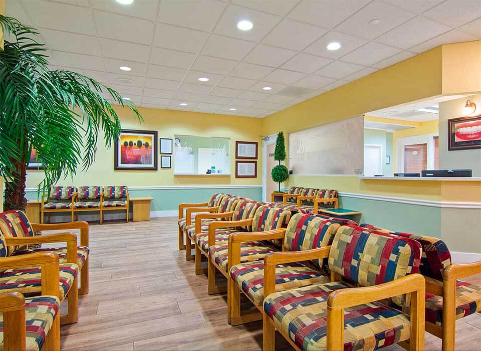 PalmDentalCenter_lobby