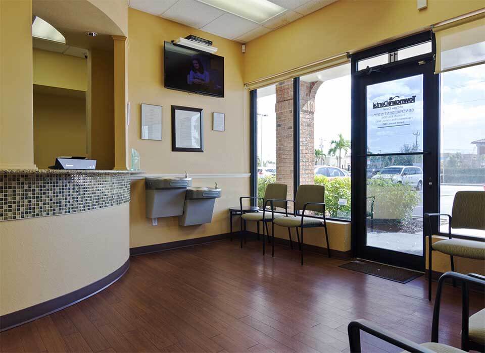 TowncareDentalAssociatesofCapeCoral_lobby