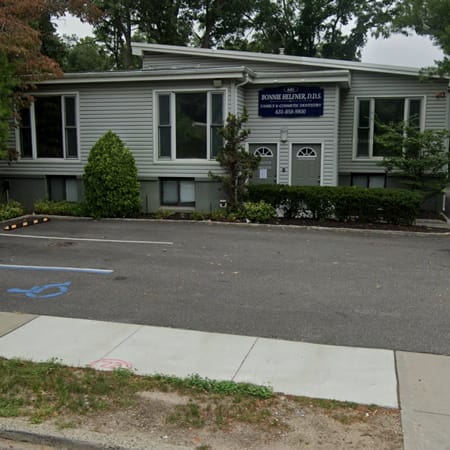 Storefront for Helfner Dental Center