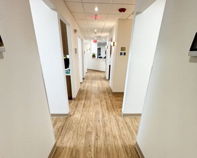Dr. Steven Coopers Office Tour