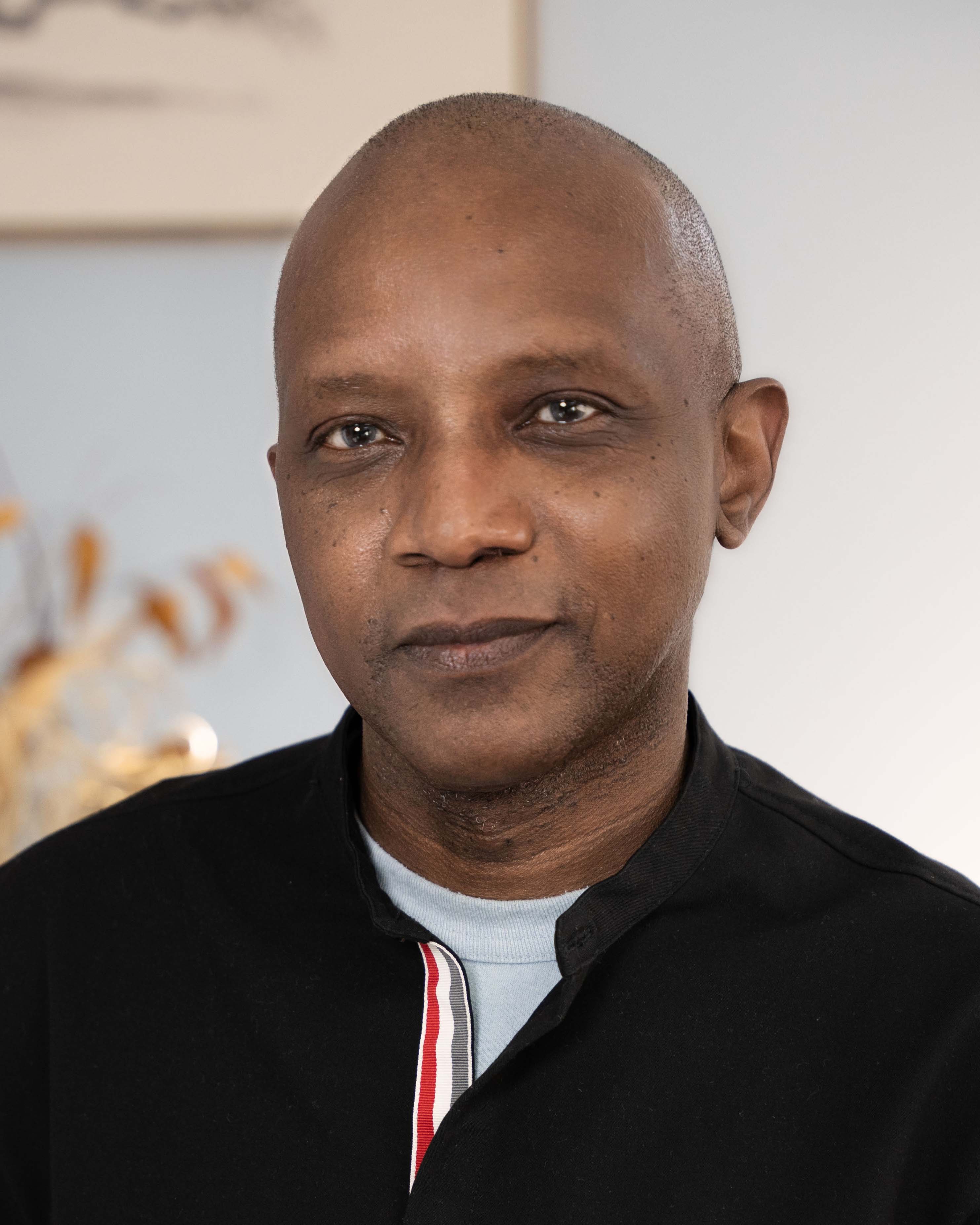 Dr. Vincent Ayuko portrait Dr. Vincent Ayuko portrait