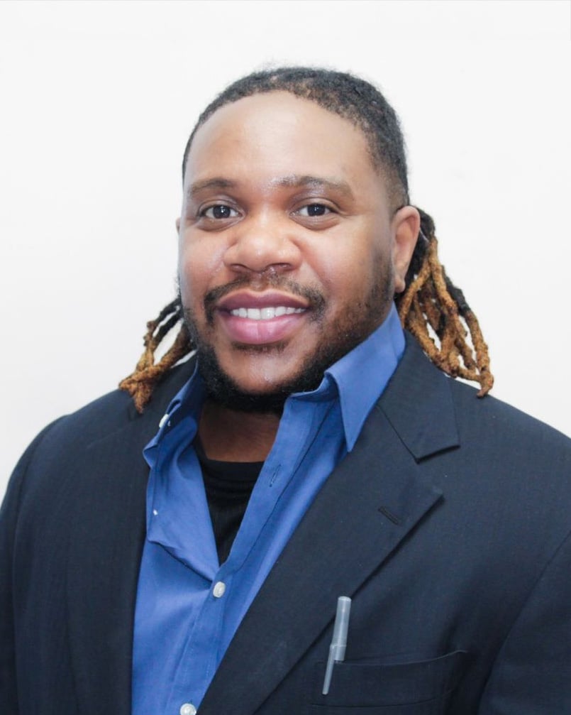 Dr. Brandon Thompson portrait