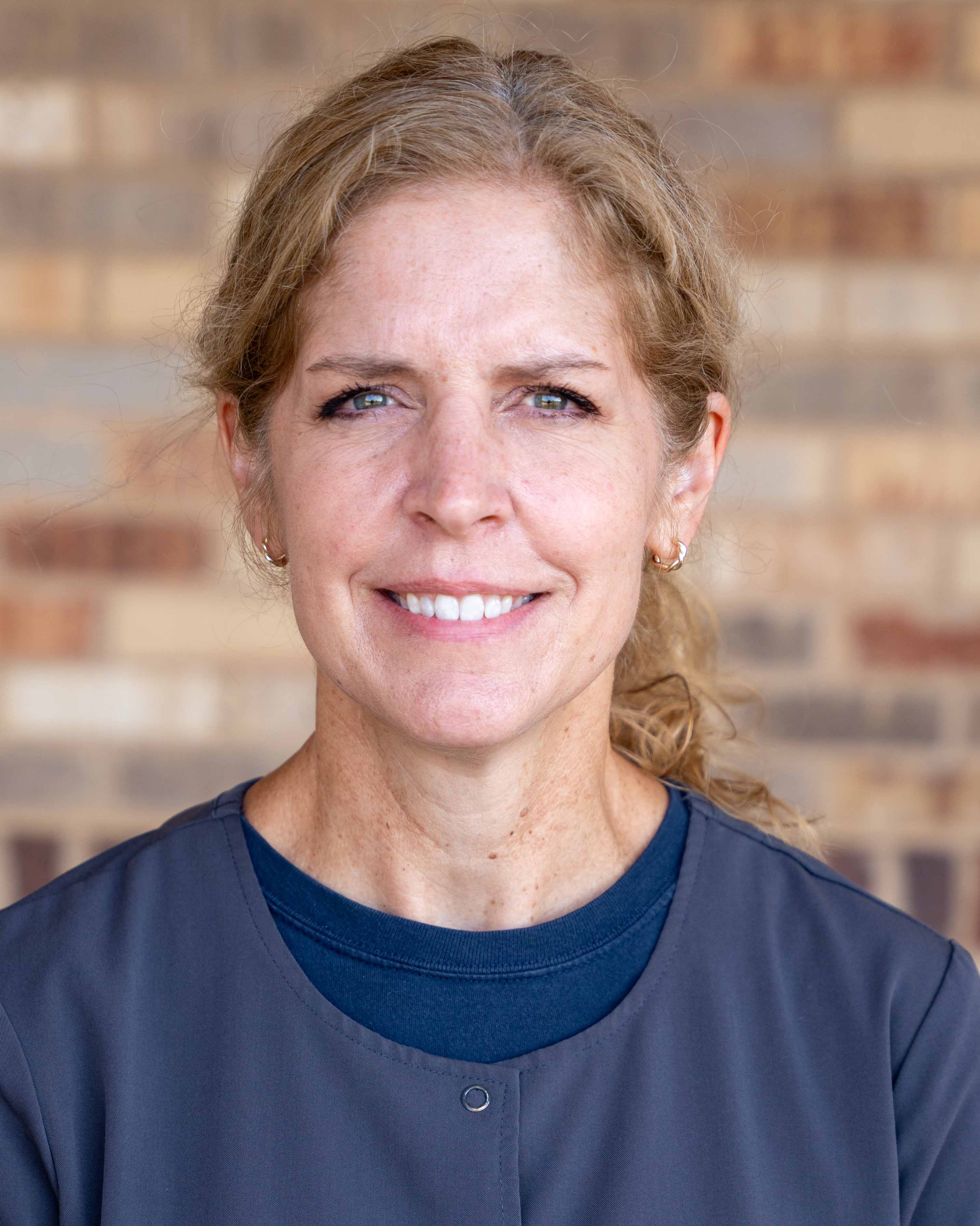 Sarah Disch - Dental-Hygienist