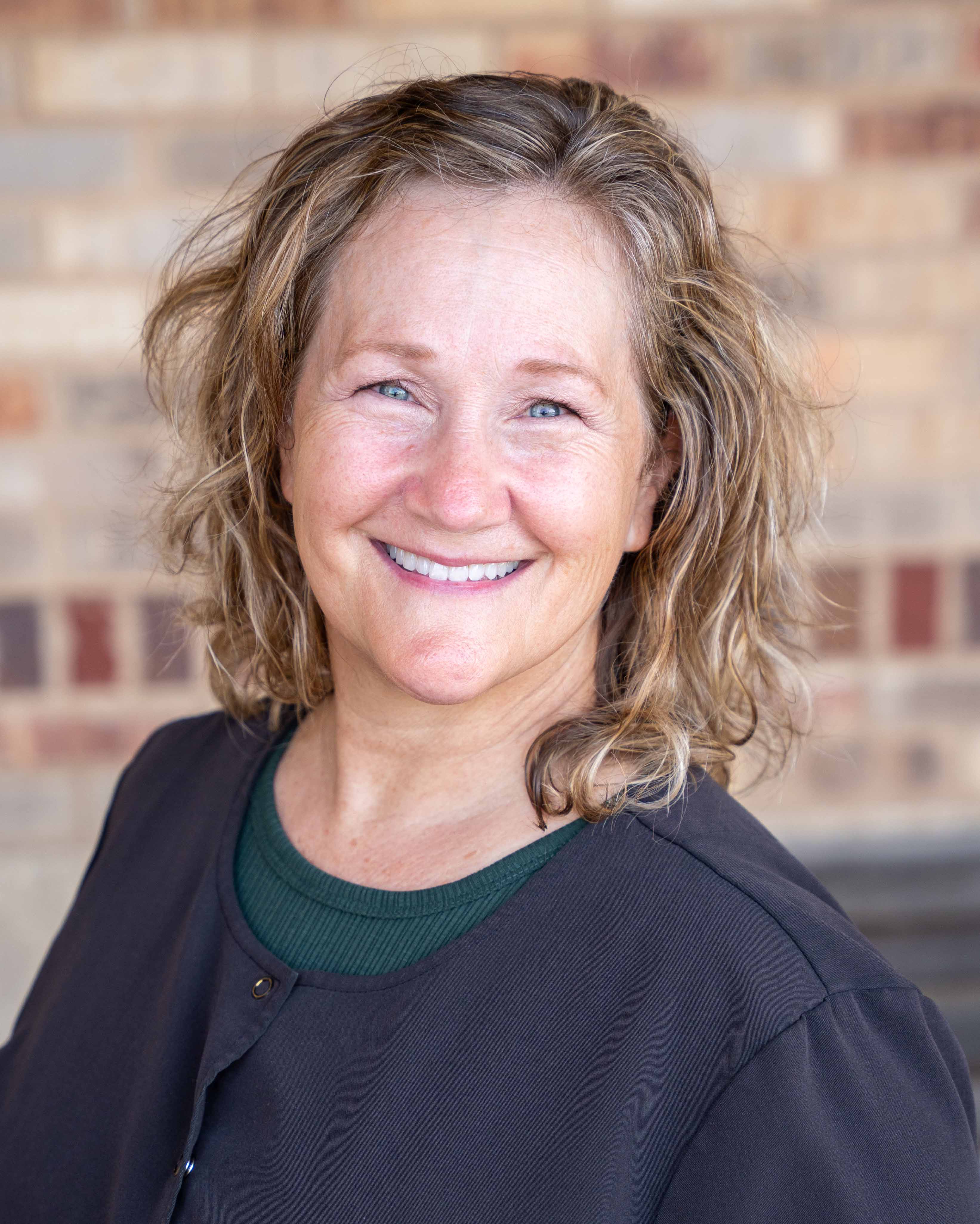 Ann Henshaw RDH