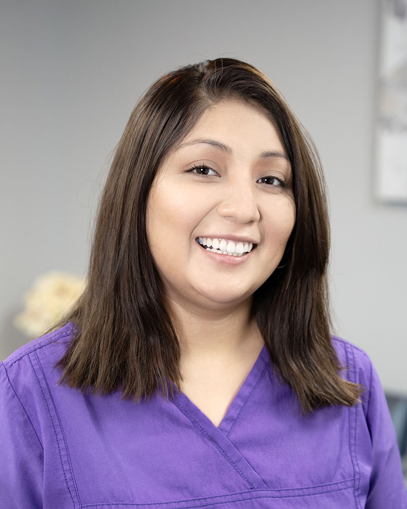 Diana Pahuacho, RDH portrait Diana Pahuacho, RDH portrait